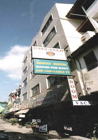cheap rooms in patong